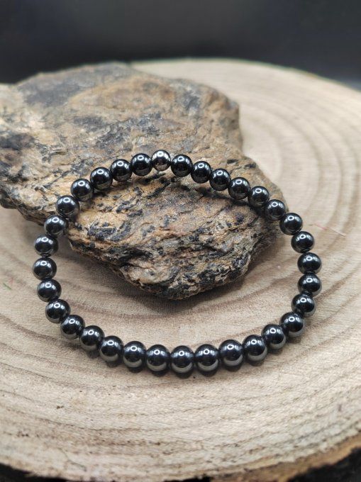 Hématite – Ancrage, Force et Confiance en soi