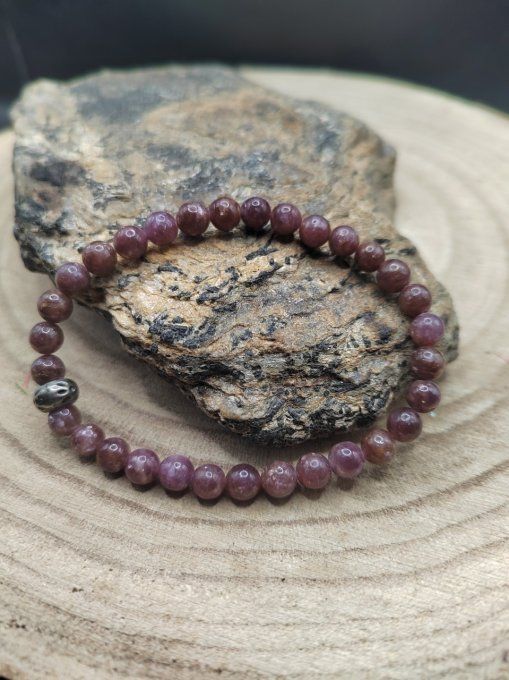 Lépidolite – Pierre d’Apaisement et de Protection