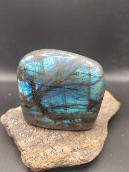 Labradorite – 7x 8cm – Madagascar - Copie