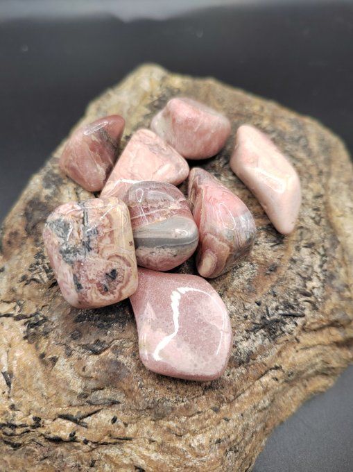 Rhodochrosite – Amour, apaisement et transformation intérieure